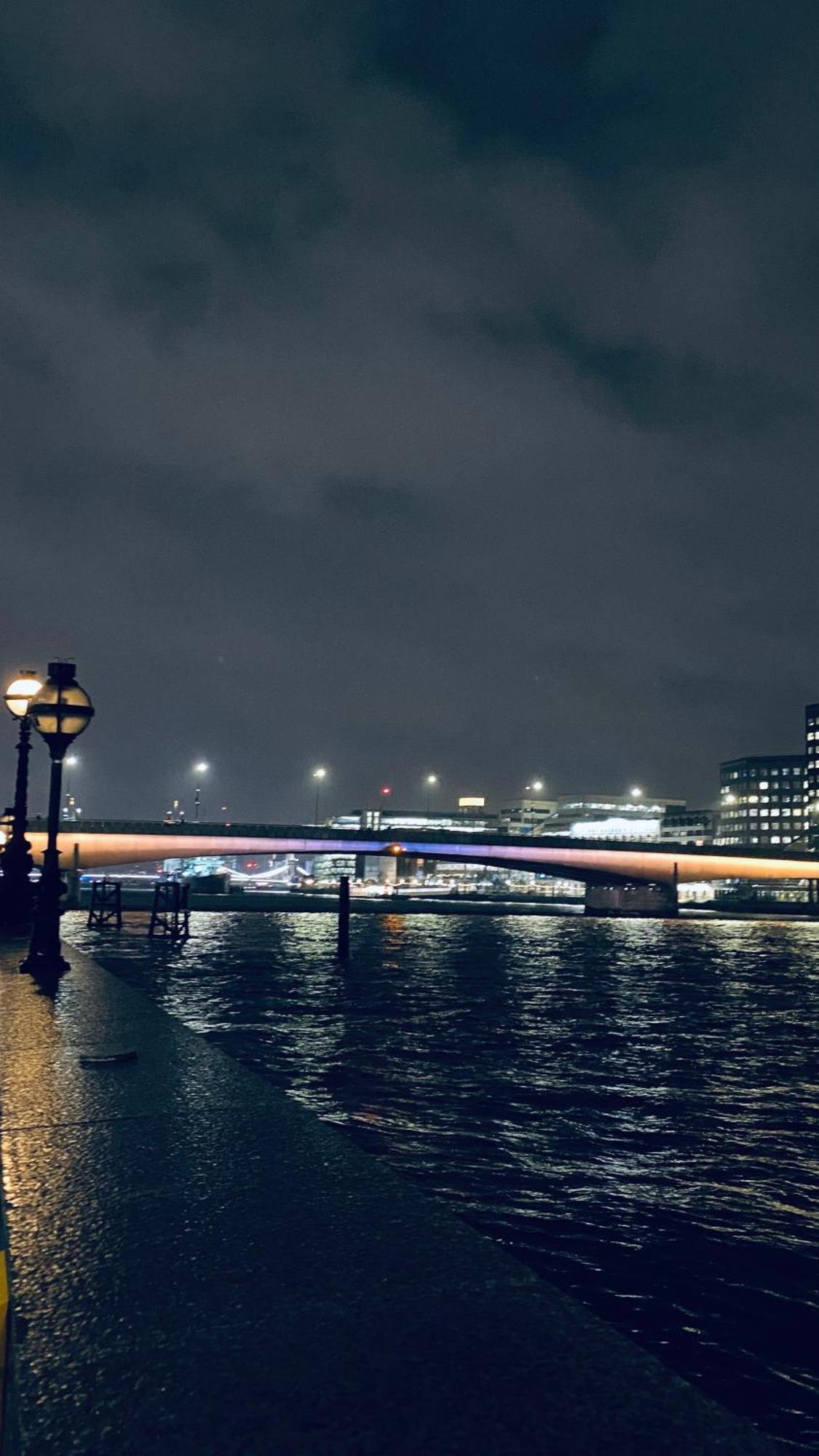Shadwell - Walking Distance To Tower Bridge, Two Stations In Close Proximity 伦敦 外观 照片